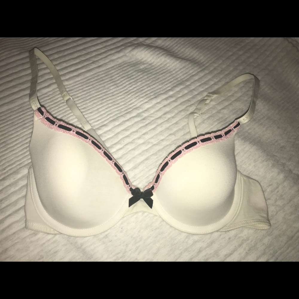 Pink bra 34C